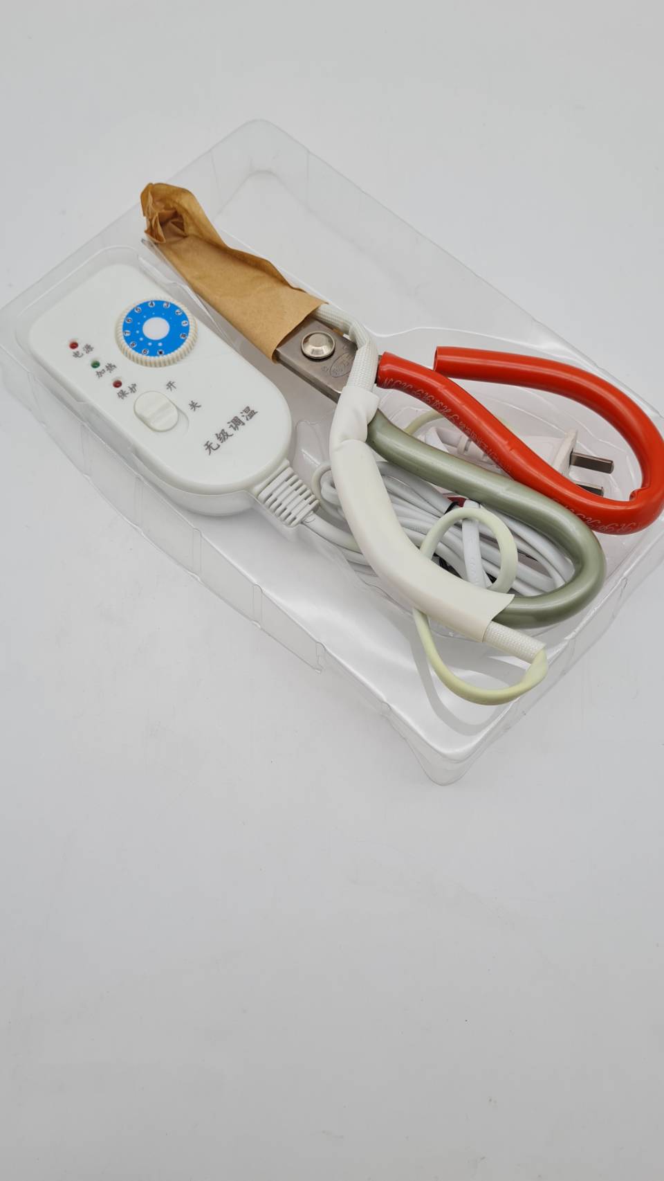 กรรไกรความร้อน Heat scissor เครื่องมือที่ช่วยให้การตัดผ้าของคุณเป็นเรื่องง่าย ขอบเรียบไม่รุ่ย