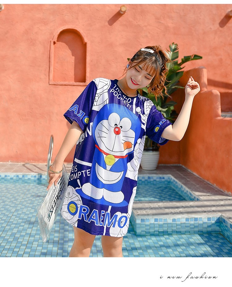 ชุดว่ายน้ำคนอ้วน 6xl พร้อมส่ง :ชุดว่ายน้ำไซส์ใหญ่ ชุดเที่ยวทะเลสีน้ำเงินแต่งลายการ์ตูน set 3 ชิ้น มีบรา กางเกงขาสั้นและเสื้อคลุม แบบสวยน่ารักมากๆจ้า :- รอบอก 40 - 50 นิ้ว - เอว 38 - 48 นิ้ว - สะโพก 42 - 54 นิ้ว - เสื้อคลุมรอบอกกว้าง 50 นิ้ว