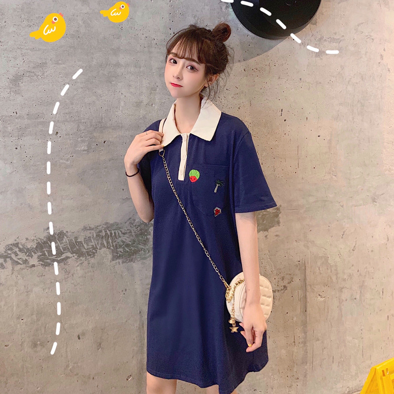 เดรสคลุมท้องแฟชั่น ผ้าคอตต้อนคอปก มีกระเป๋าหน้า ผ้าเนื้อนิ่ม มีเข็มกลัดสตอเบอรี่ให้ด้วย