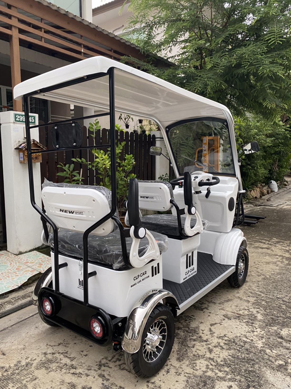 รถไฟฟ้า 4 ล้อ 3 ที่นั่ง รุ่น M-03 ยี่ห้อ CLP CAR ขับแฮนด์บิด ขาว