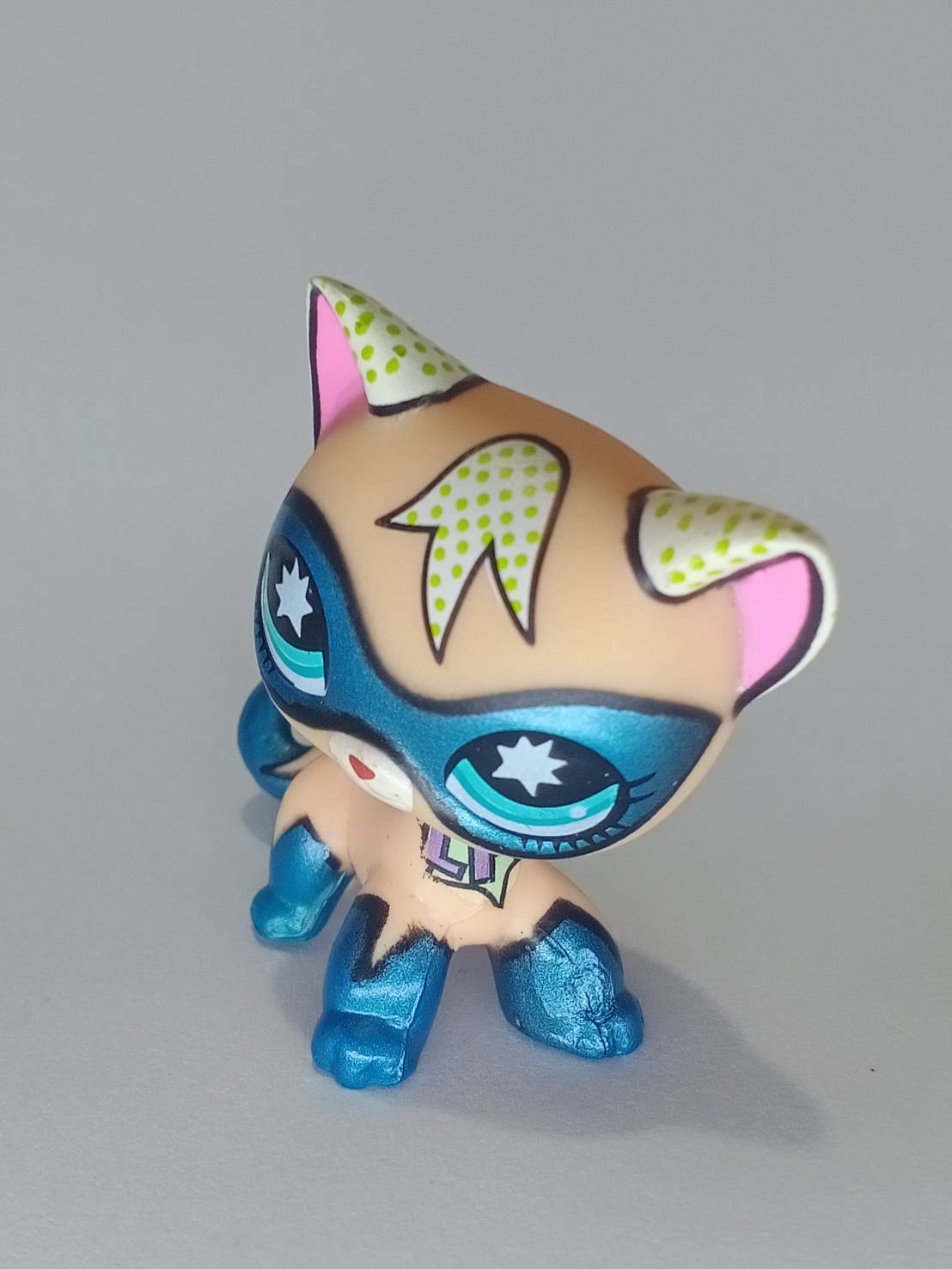 แมว Super Hero Comic ตัวพิเศษ หาได้ในบางประเทศเท่านั้น