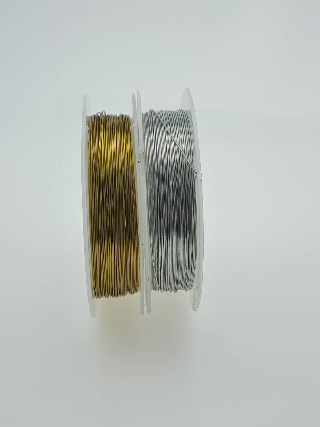 ลวดอลูมิเนียมขนาด 0.3 มิลลิเมตร สำหรับทำเครื่องประดับ ความยาว 10 เมตร