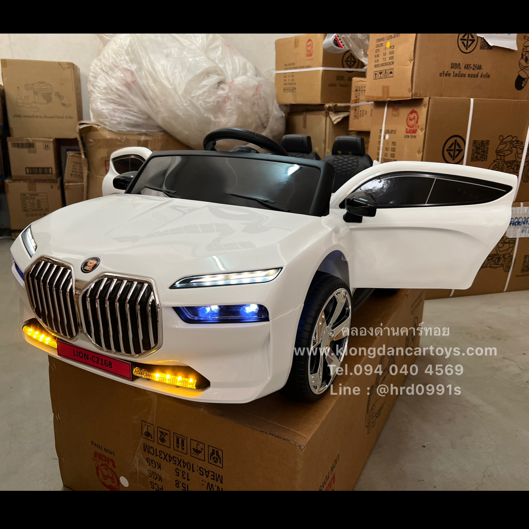 รถเด็กแบตเตอรี่BMWi7*สีสวยพิเศษสมจริง*(บังคับบนมือถือได้, 2มอเตอร์, 2แบต12V4.5a, ออกตัวสมูท, เล่นบลูทูธ USB AUXได้, มีรีโมทบูลทูธ, มีโช้ค, เปิดประตู)