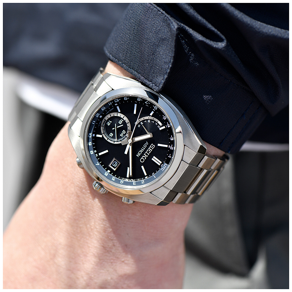 Seiko SBXY015 นาฬิกาผู้ชาย Astron Solar Radio Solar World Time Titanium Made in Japan Men's Watch