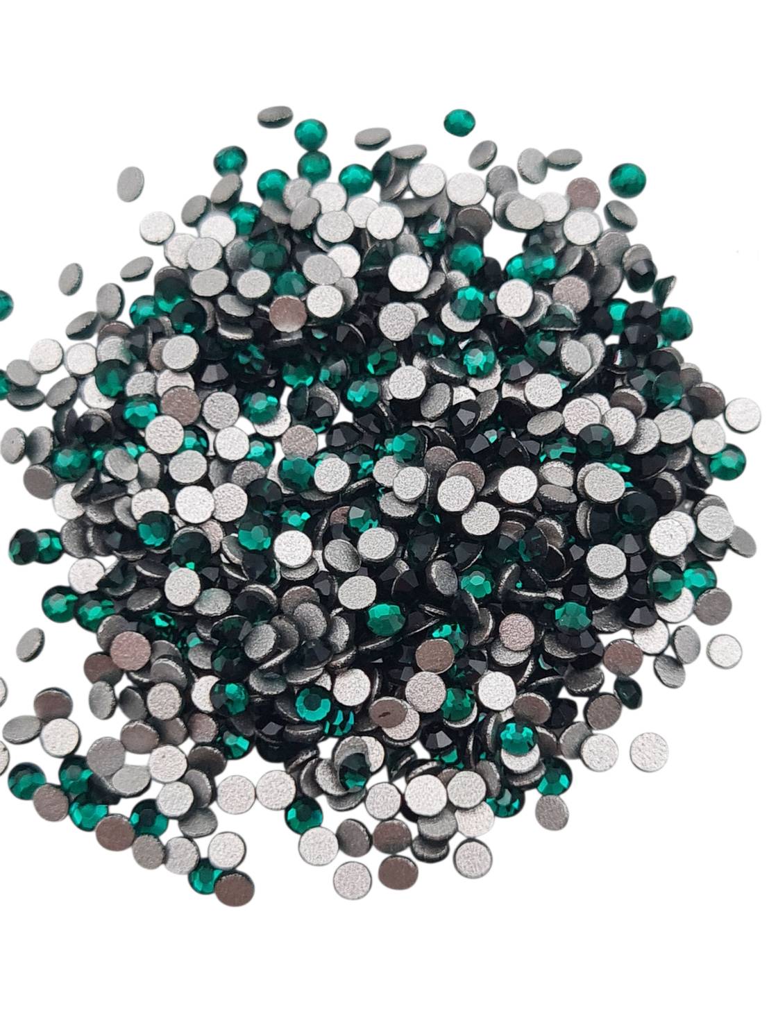 เพชรคริสตัลก้นตัด ขนาด SS4 (1.6 มิลลิเมตร ) จำนวน 1440 เม็ด ต่อห่อ Flat back rhinestone งาน DIY