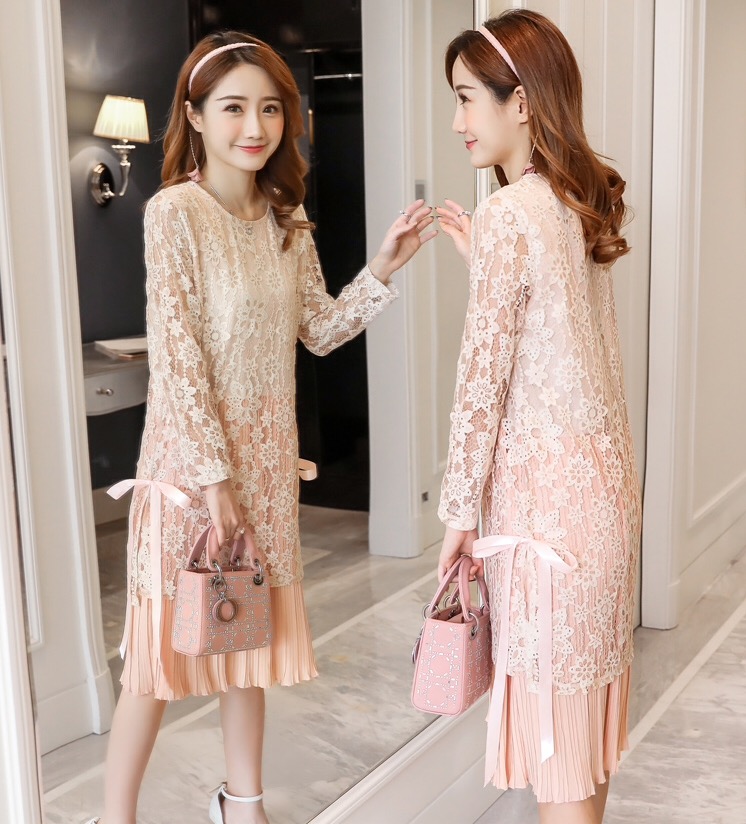 ชุดคลุมท้องเดรสลูกไม้ ช่วงแขนซีทรู ช่วงกระโปรงอัดพรีทสวยงาม ผูกโบว์ด้านข้างสวยงาม M L XL XXL