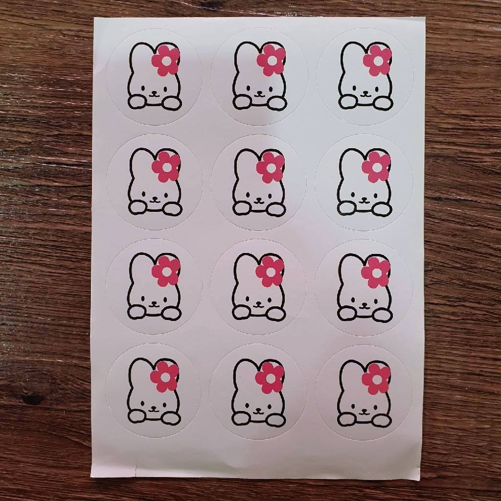 สติ๊กเกอร์ปิดถุงขนม ถุงคุ๊กกี้ ขนาดดวงละ 3.5 ซม. แพ็คละ 96 ดวง