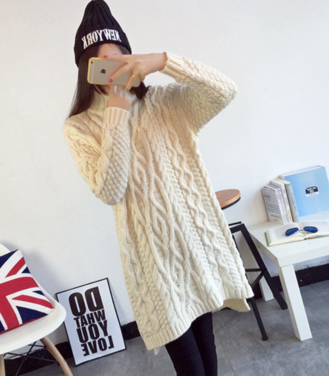 เสื้อกันหนาวพร้อมส่ง :เดรสยาวไหมพรมถักลายผ้าหนาสีขาว คอสูงเสื้อยาวเหนือเข่า แบบสวยมากๆจ้า:รายละเอียดไซส์คลิกเลยจ้า