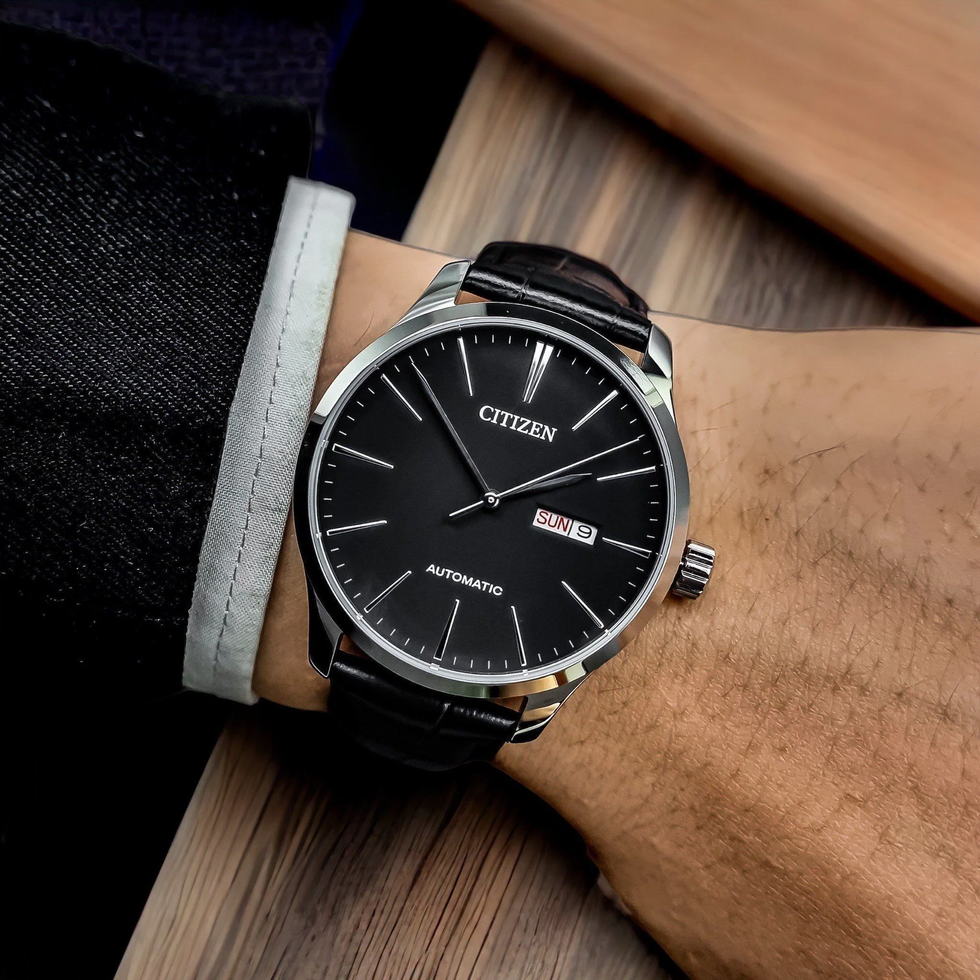 Citizen NH8350-08E นาฬิกาผู้ชาย Mechanical Automatic Men's Watch