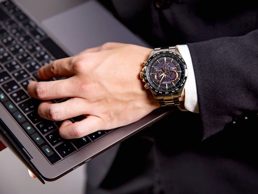 Citizen CB5834-86E นาฬิกาผู้ชาย Eco-Drive Radio Controlled Perpetual Chronograph Men's Watch