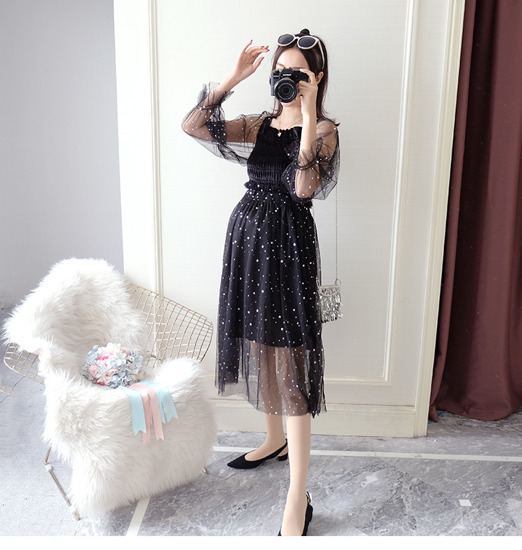 เดรสคลุมท้องแฟชั่นแขนซีทรู ช่วงอกสม๊อค ประดับด้วยดาวฟรุ้งฟริ้ง มีซับใน น่ารักมาก M L XL,XXL