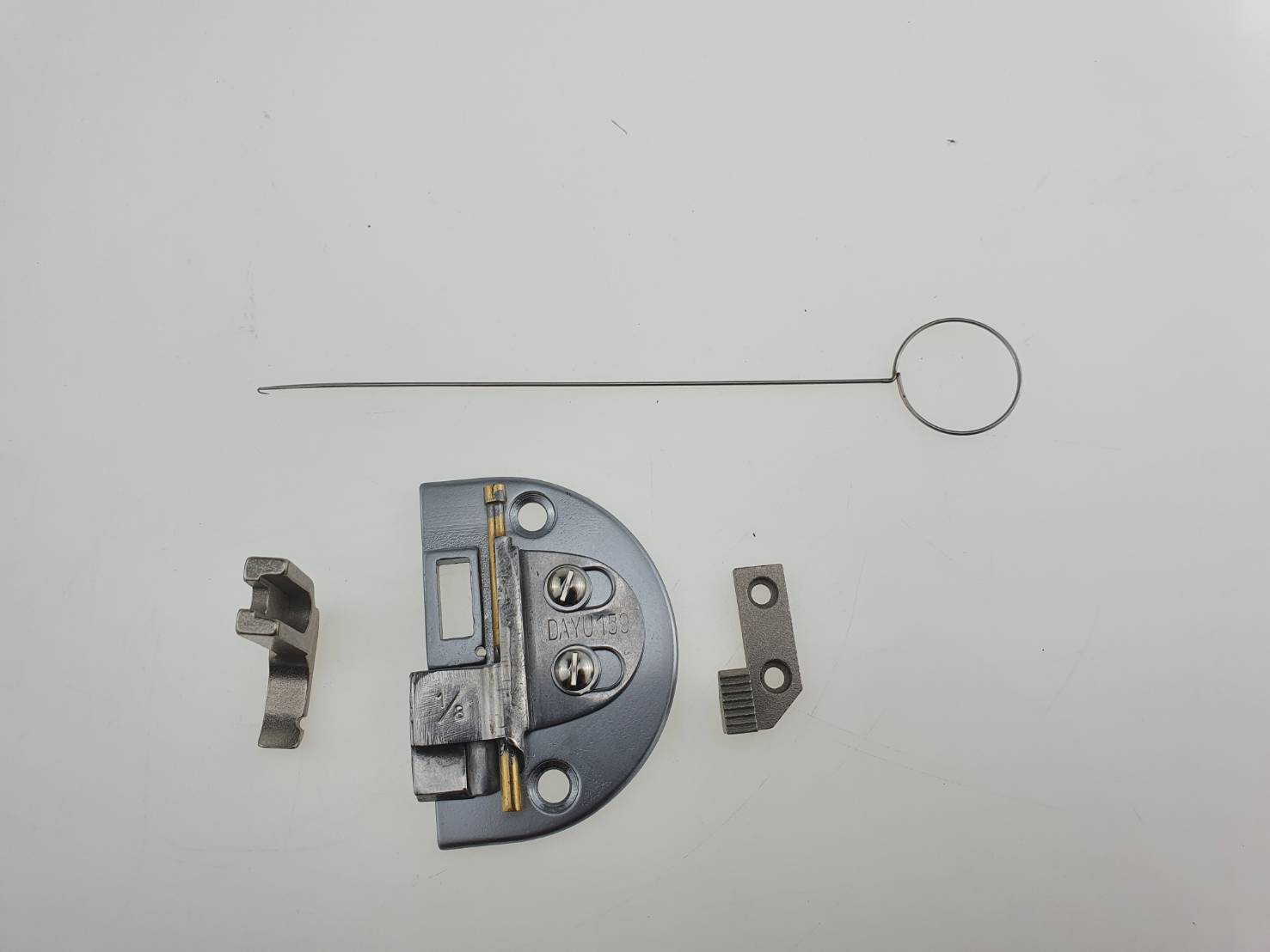 ซองกลับไส้ไก่จักรเย็บผ้าอุตสาหกรรมสำหรับทำสายกุ๊น เย็บไส้ไก้เสร็จโดยไม่ต้องมากลับในภายหลัง