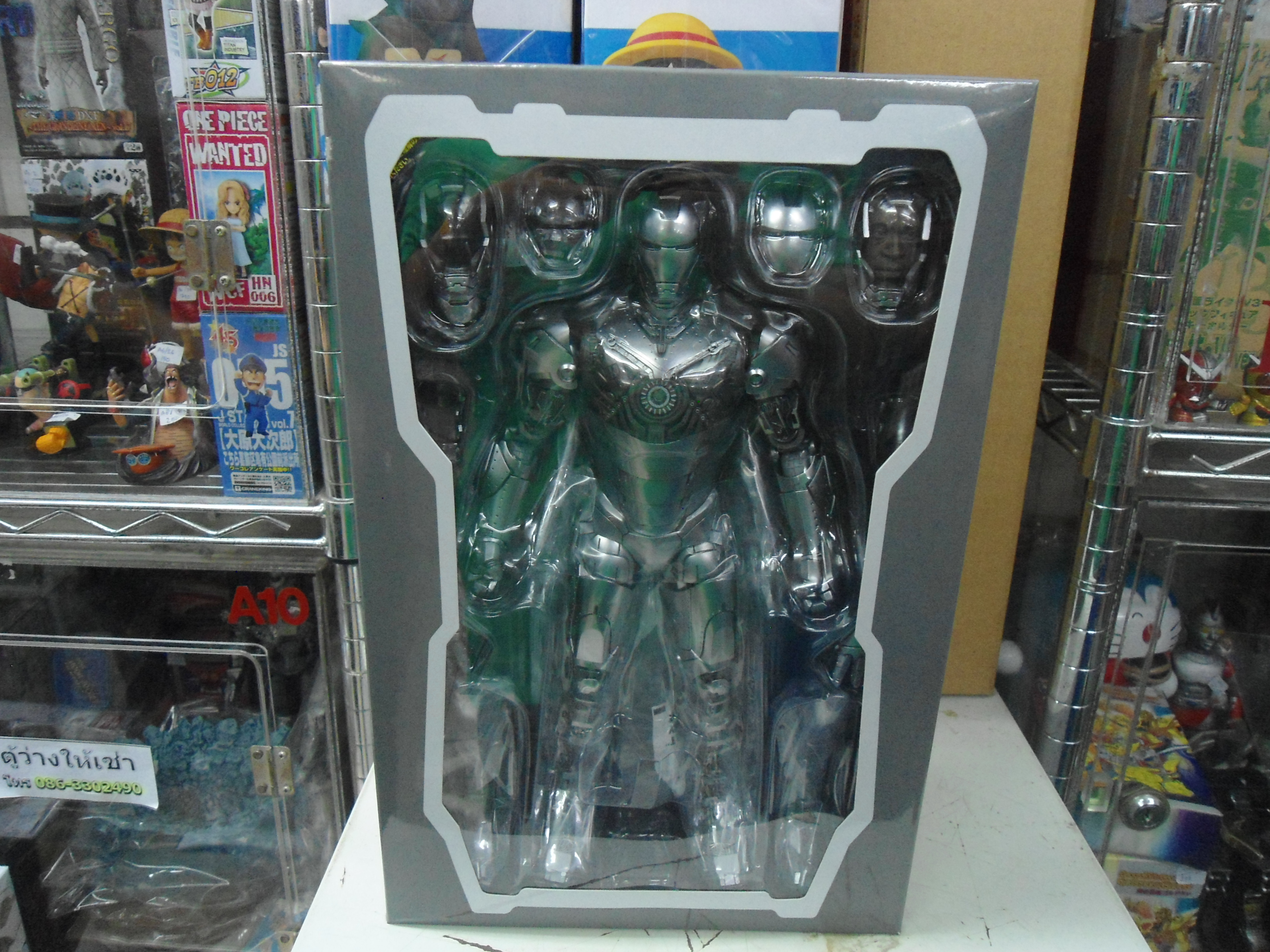 Hottoys:Iron Man 2 - Iron Man Mark II