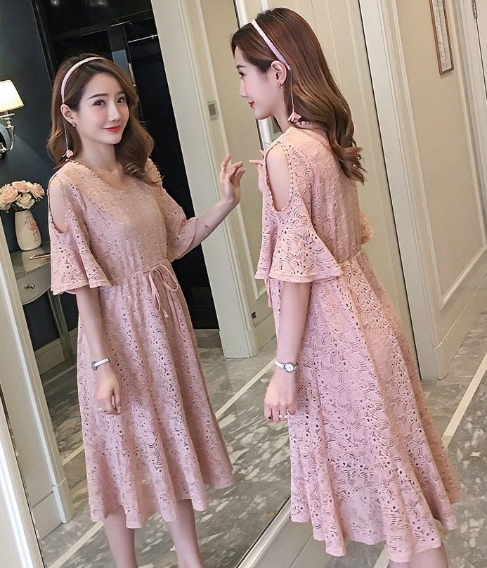 เดรสคลุมท้องแฟชั่นลูกไม้ ช่วงแขนระบาย เปิดไหล่เพิ่มความน่ารัก M L XL XXL