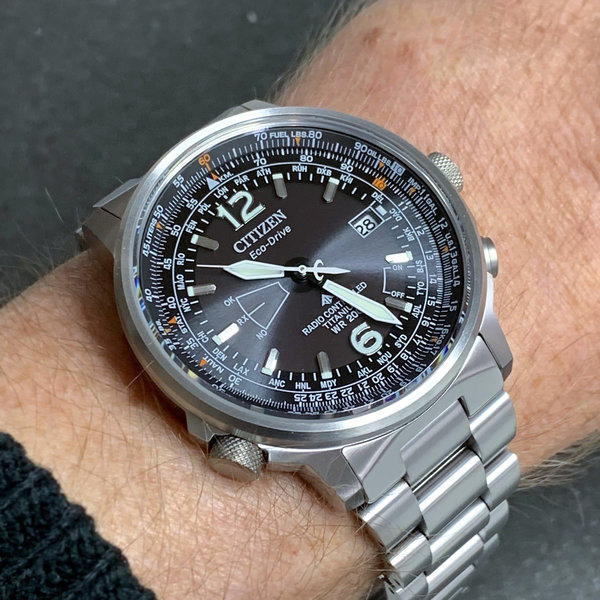 Citizen CB0230-81E นาฬิกาผู้ชาย Eco-Drive Promaster Sky Radio Controlled Pilot Titanium Men's Watch