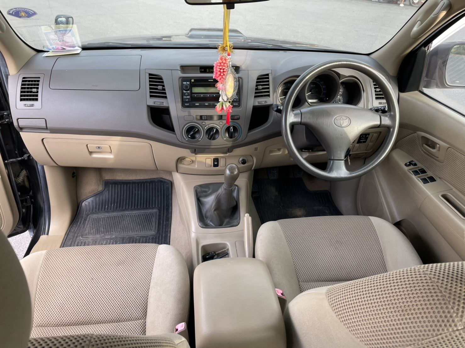 Totota Vigo 2.5E Prerunner Double Cab VN Turbo MT 2009