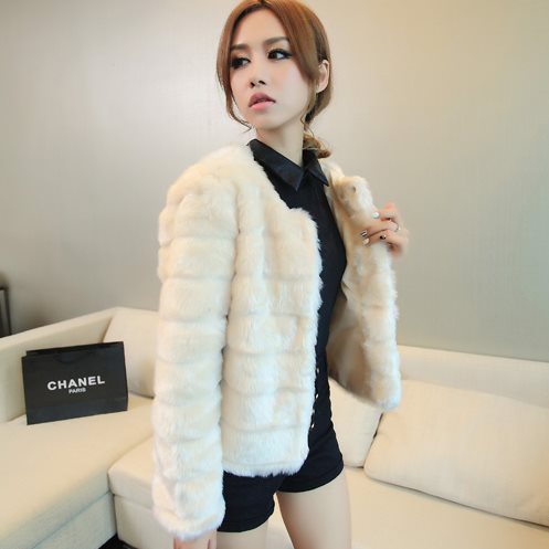 ((พร้อมส่ง)) เสื้อผ้าแฟชั่นผู้หญิง : เสื้อแฟชั่นกันหนาวสีแอปริคอท น่ารัก น่ารักจ้า