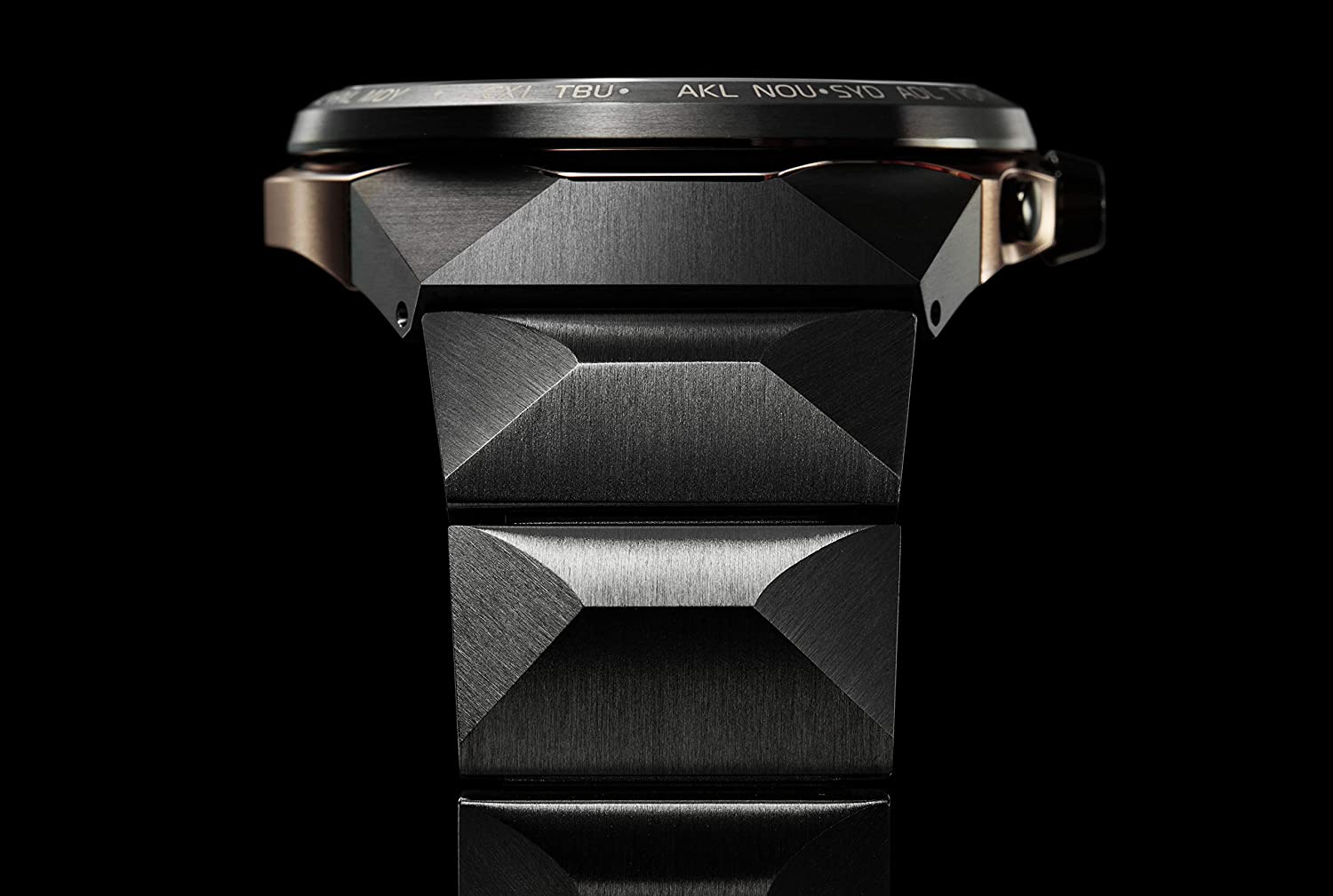 Citizen CC4025-82E นาฬิกาผู้ชาย Eco-Drive Satellite Wave 50th Anniversary of Titanium Technology Limited 550Pcs. Made in Japan Men's Watch