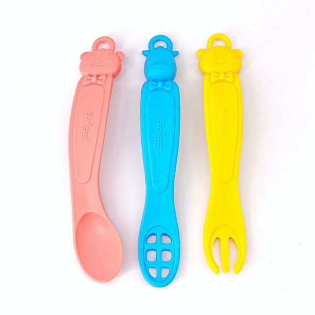 ช้อนส้อมฝึกทานอาหาร จากอังจู Ange Spoon & Fork Set