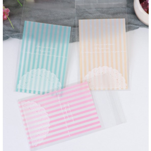 ถุงคุ๊กกี้ ฝากาว ขนาด 5x10 ซม.7×10 ซม.และ 8×10 ซม จำนวน 95-100 ชิ้นต่อแพ็ค