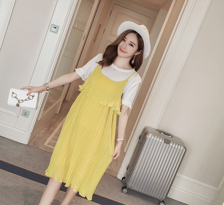 เอี๊ยมกระโปรง+เสื้อ เอี๊ยมคลุมท้องยาว อัดพรีททั้งชุด เป็นระบาย 2ชั้น สวยมากค่ะ M L XL XXL