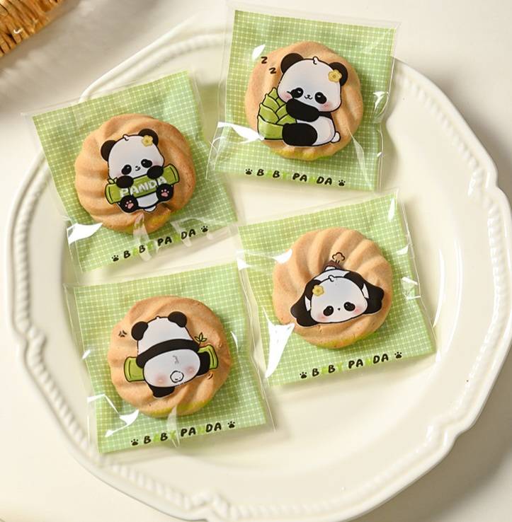 ถุงคุ๊กกี้ ฝากาว ขนาด 7x7 ซม.(ลายพิเศษสุด) จำนวน 95-100 ชิ้นต่อแพ็ค ชุดที่ 3/3