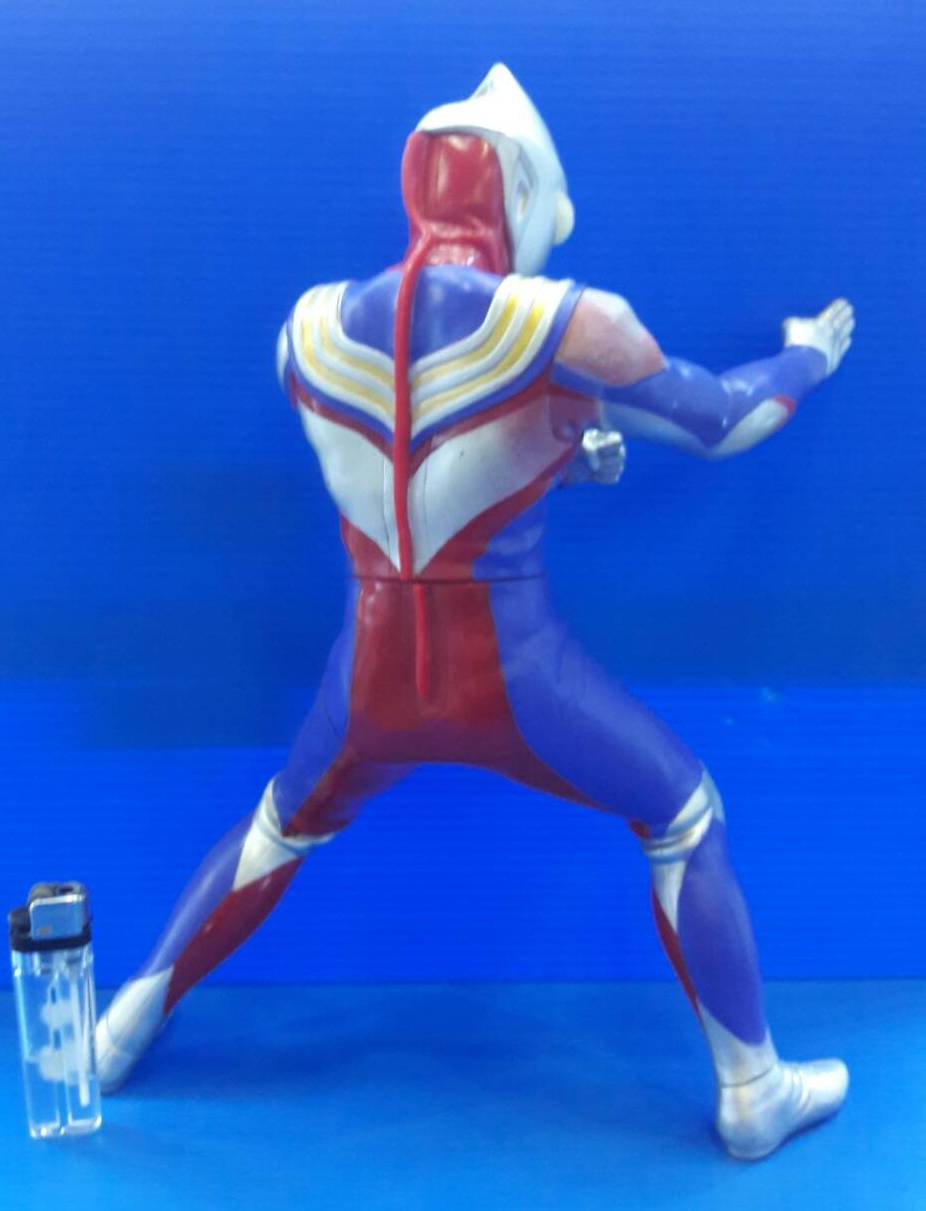 Banpresto Soft Vinyl Ultraman 35 cm - Ultraman Tiga