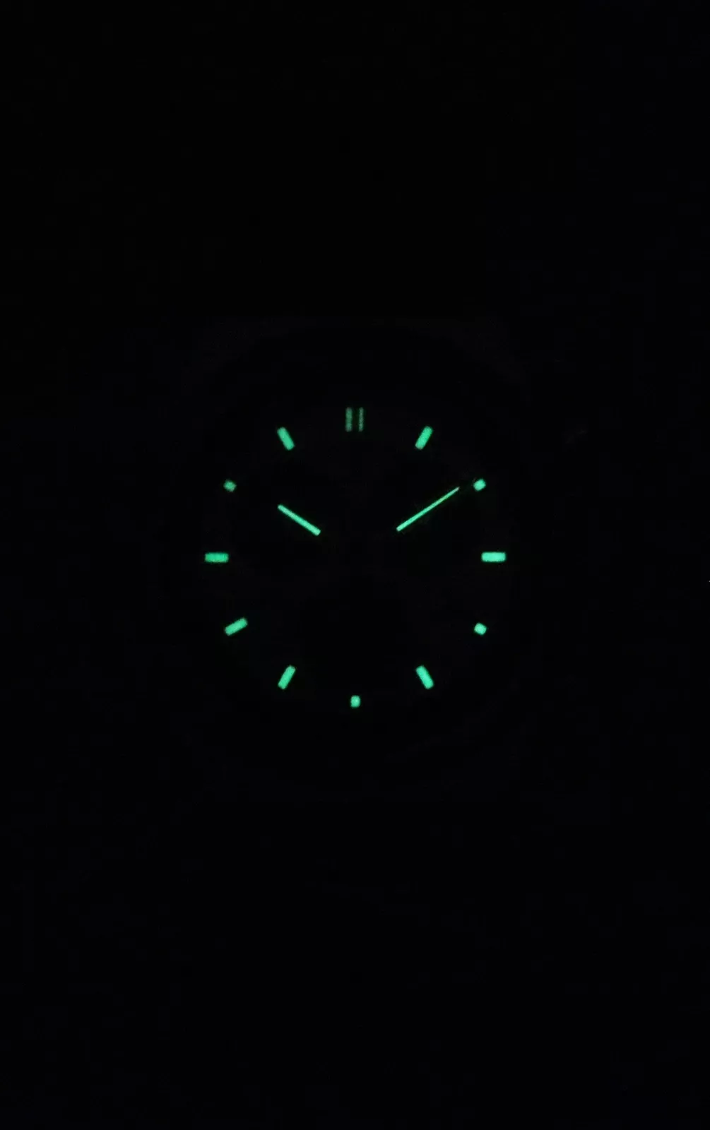 Citizen AT2541-54A นาฬิกาผู้ชาย Chronograph Eco-Drive Men's Watch