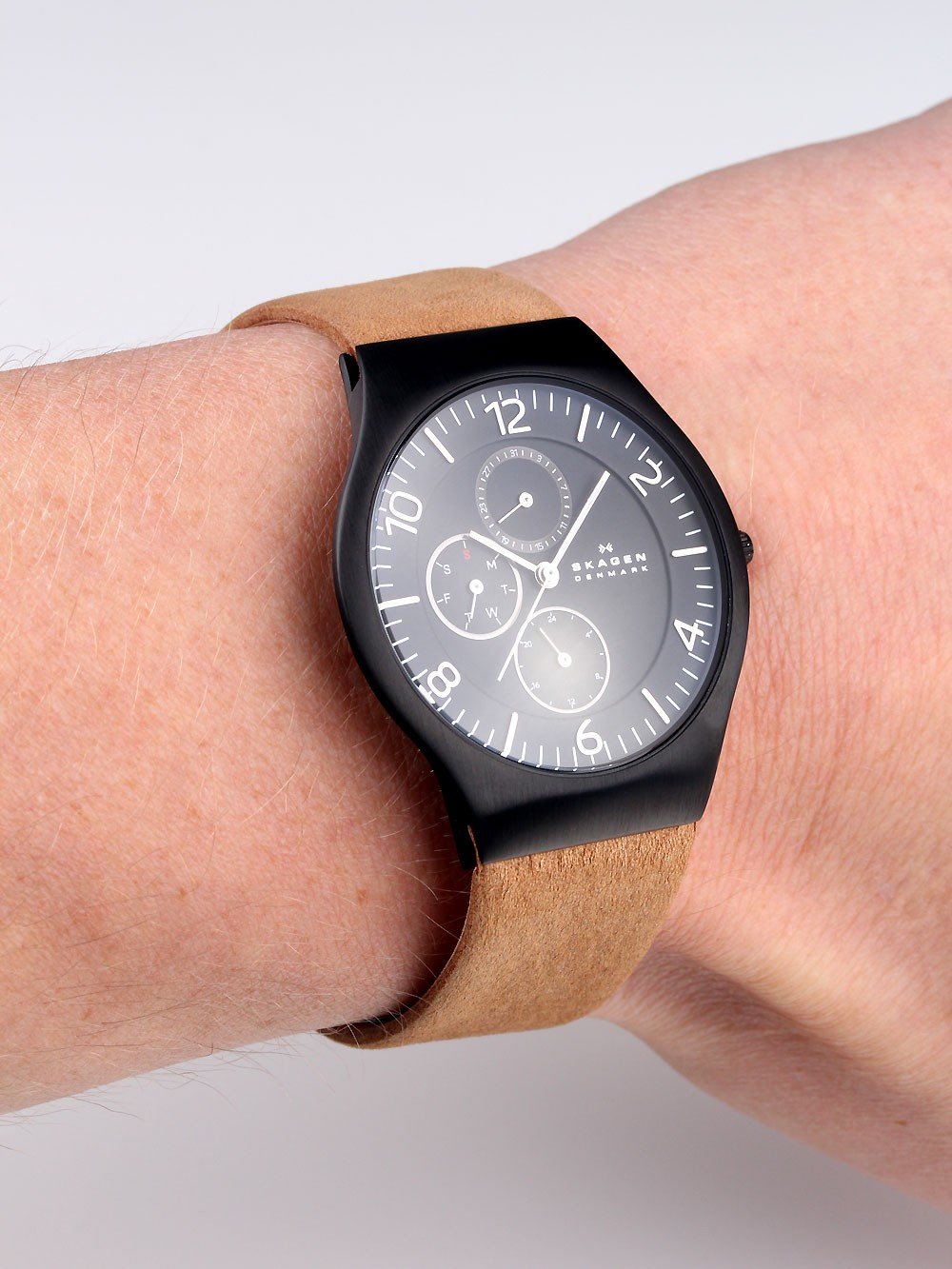 Skagen SKW6114 นาฬิกาผู้ชาย Grenen Multi-Function Black Dial Brown Leather Quartz Men's Watch