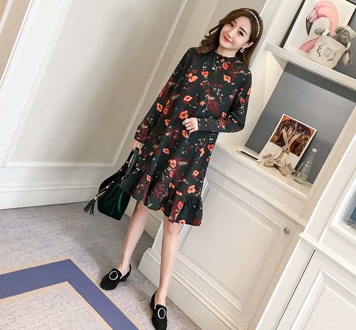 ชุดคลุมท้องแขนยาว ผ้าชีฟอง ลายดอกไม้น่ารัก ทำระบายที่คอและกระโปรง M L XL XXL