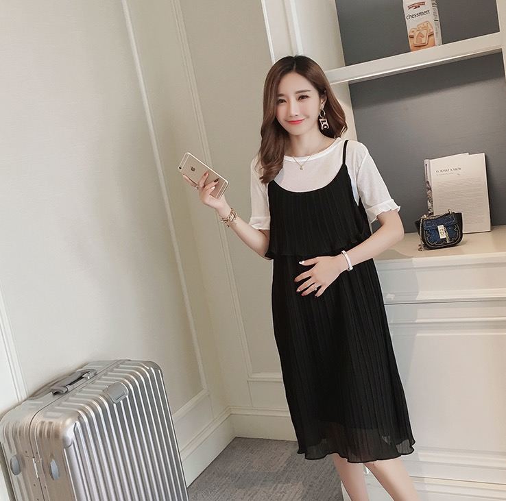 เอี๊ยมกระโปรง+เสื้อ เอี๊ยมคลุมท้องยาว อัดพรีททั้งชุด เป็นระบาย 2ชั้น สวยมากค่ะ M L XL XXL