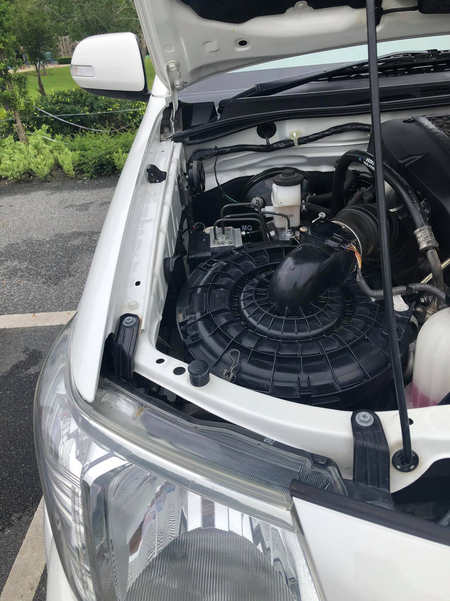 Toyota Vigo Champ 2.5E PRERUNNER DOUBLE CAB TRD SPORTIVO MT 2014