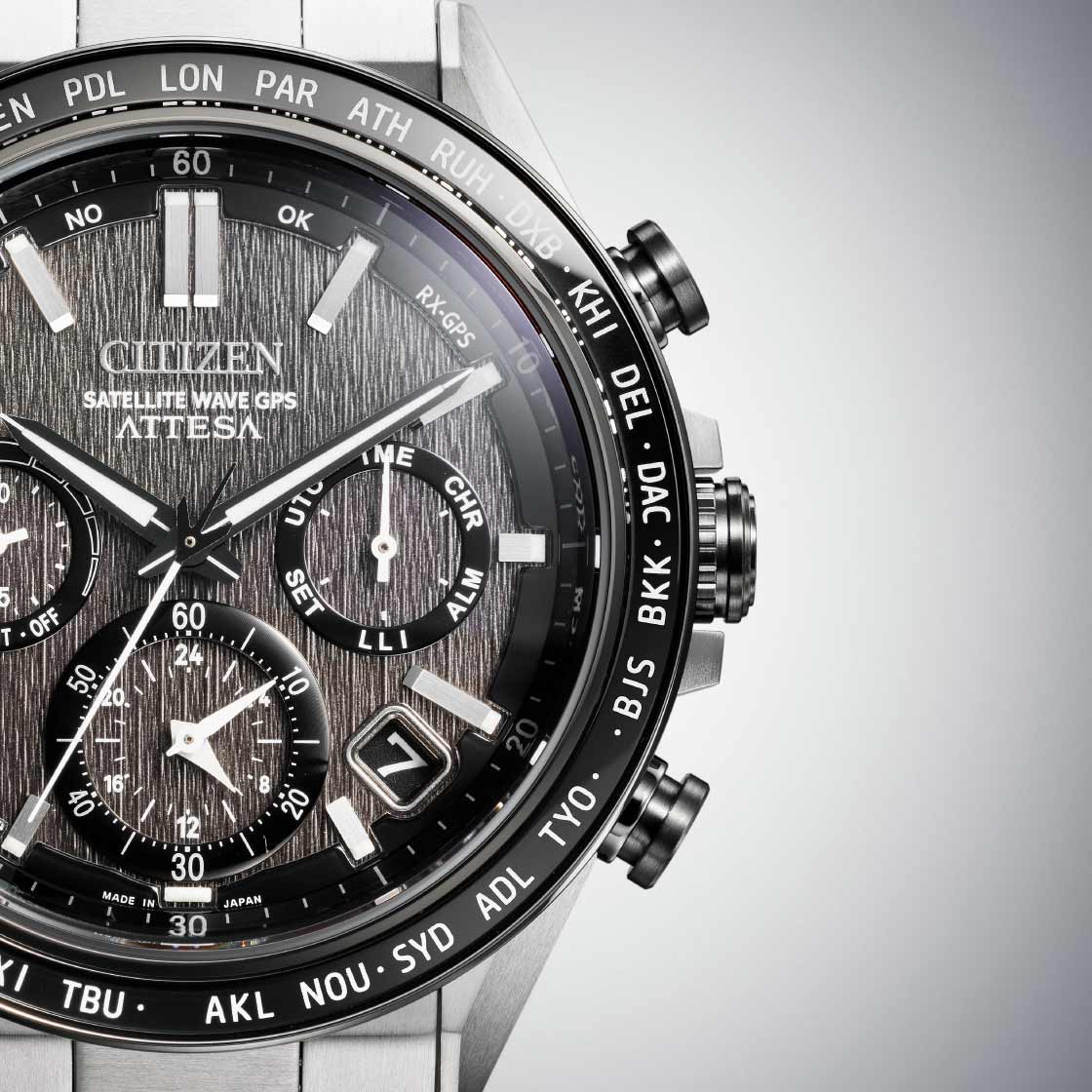 Citizen CC4058-67X นาฬิกาผู้ชาย Attesa Super Titanium™ / Satellite Timekeeping Eco-Drive Men's Watch