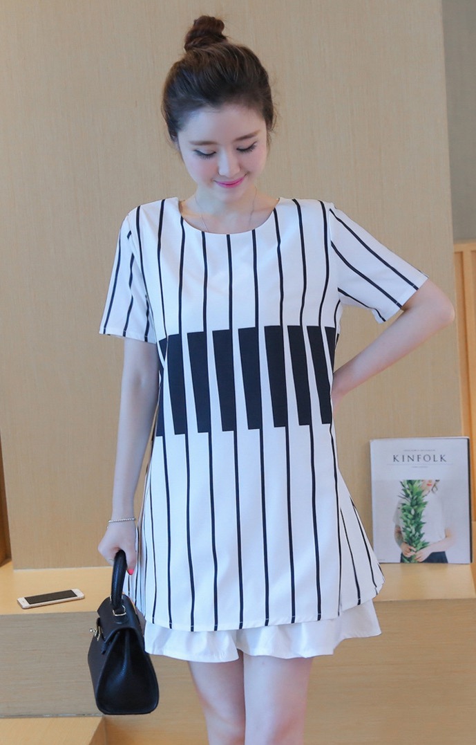 ชุดคลุมท้องแขนสั้น ลายเปียโน เนื้อผ้าละเอียด โบว์หลังเพิ่มความน่ารัก M,L,XL,XXL