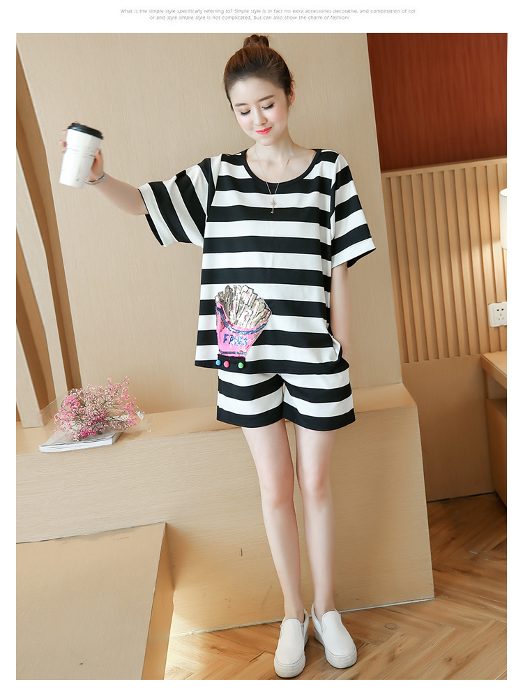 ชุดเสื้อ+กางเกงคนท้อง ลายทาง ผ้านิ่ม ประดับฟรุ้งฟริ้ง กางเกงมีสายปรับขนาดภรรภ์ M,L,XL,XXL