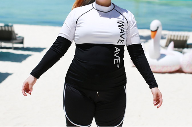 ชุดว่ายน้ำคนอ้วน พร้อมส่ง :ชุดว่ายน้ำไซส์ใหญ่แบบสปอร์ตสีดำขาวแต่งลายอักษร set 5 ชิ้นมีเสื้อแขนยาว บรา บิกินี่ กางเกงขาสั้น กางเกงขายาว แบบสวยคุ้มสุดๆจ้า:รายละเอียดไซส์คลิกเลยจ้า