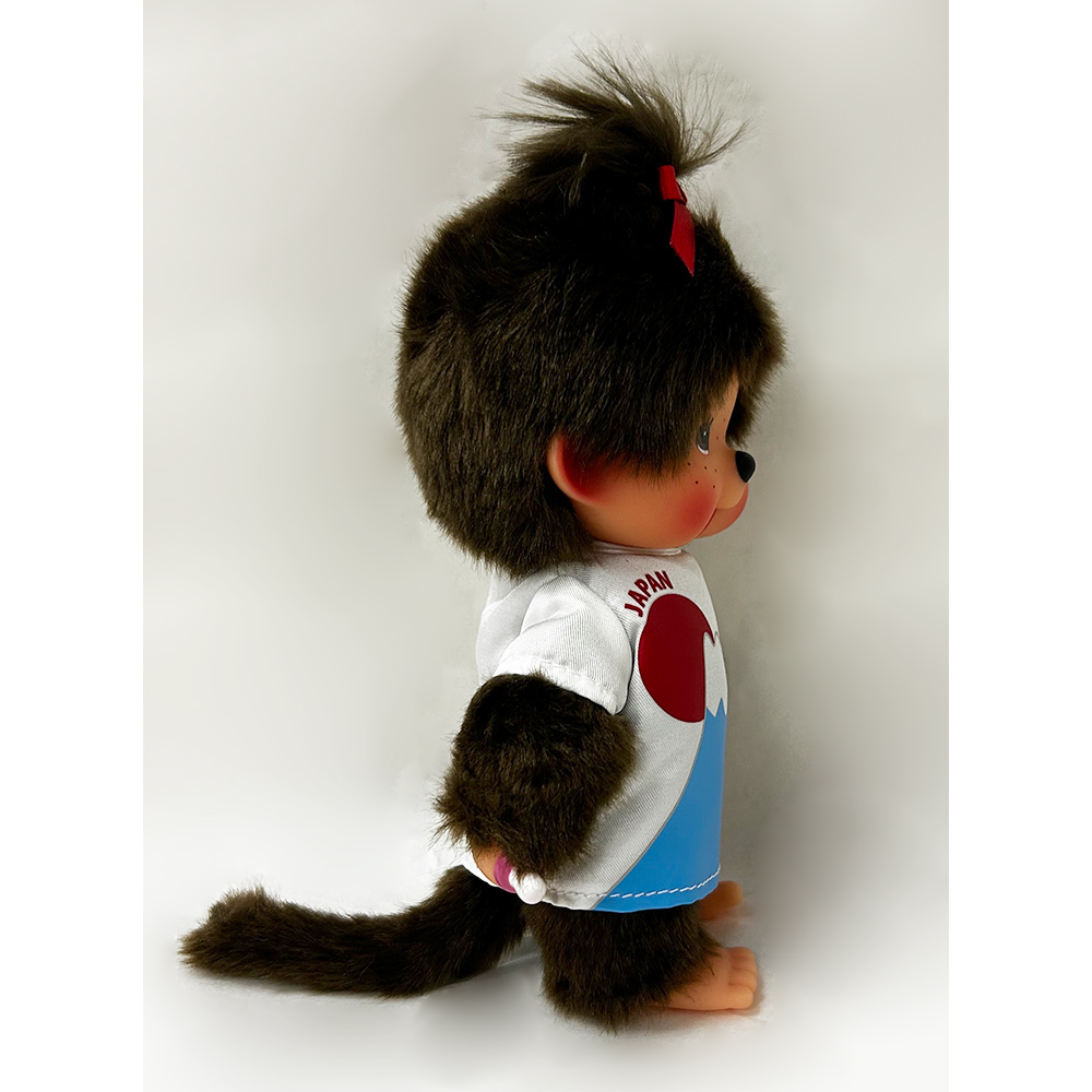 [พร้อมส่ง] ตุ๊กตา ม่อนชิชิ ภูเขาไฟฟูจิ Size S ม่อนชิชิจัง Monchhichi Mt. Fuji Girl 12 x 8 x 19 cm นำเข้าจากญี่ปุ่น ご当地モンチッチ 富士山Tシャツ S IPM-55