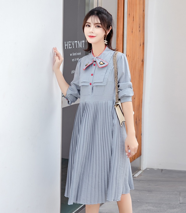 เดรสคลุมท้องแฟชั่นแขนยาว อัดพรีทสวย แขนยาว มีโบว์ที่คอ ใส่ได้ถึงคลอด M L XL,XXL