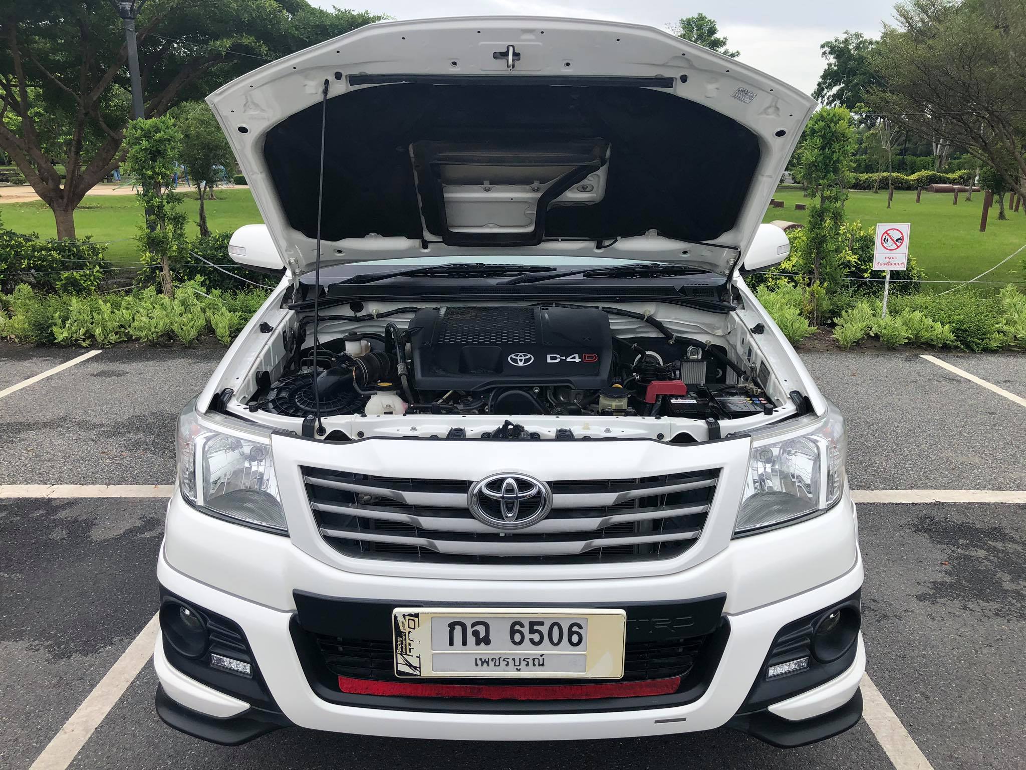 Toyota Vigo Champ 2.5E PRERUNNER DOUBLE CAB TRD SPORTIVO MT 2014