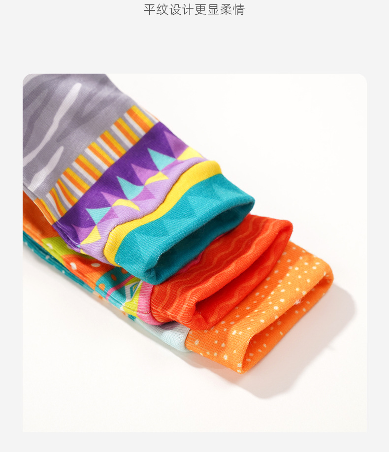 พรีออเดอร์ (Pre-order) Sozzy003 สายรัดข้อมือ+ถุงเท้า ลายสัตวฺน่ารัก ชุด4 ชิ้น