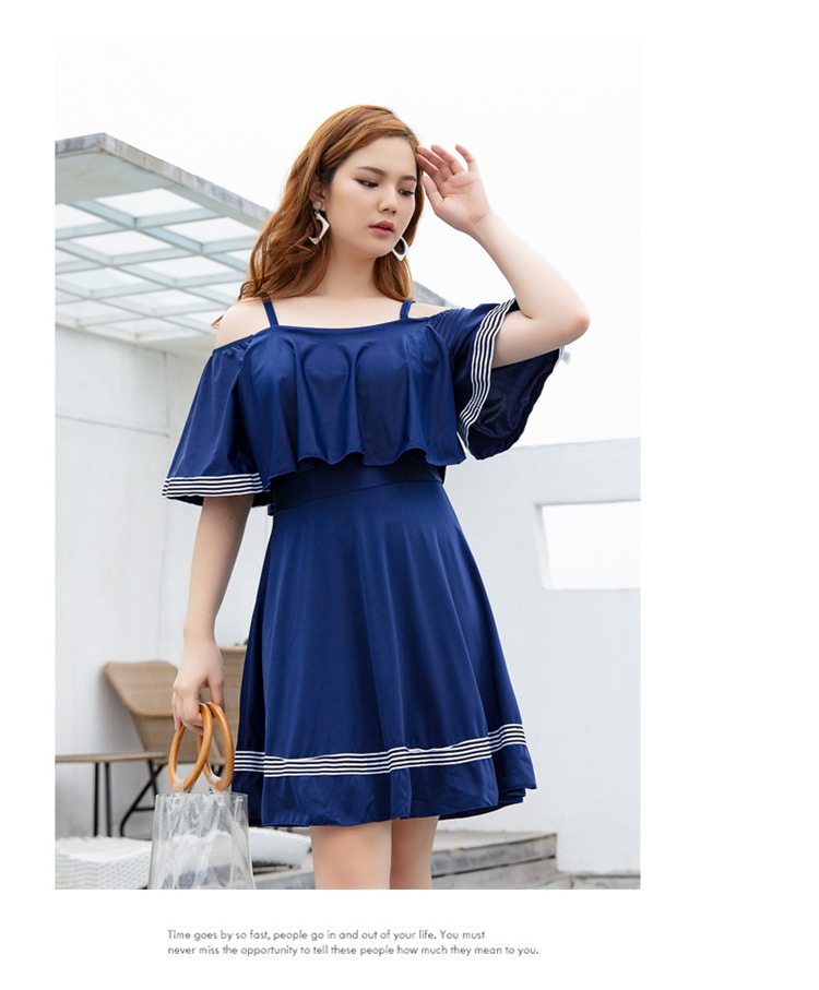 ชุดเที่ยวทะเล ชุดว่ายน้ำคนอ้วนพร้อมส่ง 6xl :ชุดว่ายน้ำไซส์ใหญ่สีน้ำเงินแต่งลายทางและระบาย มีกางเกงขาสั้นใส่ด้านใน แบบเก๋น่ารักมากๆจ้า:รอบอก44-54นิ้ว เอว36-48นิ้ว สะโพก40-54นิ้ว