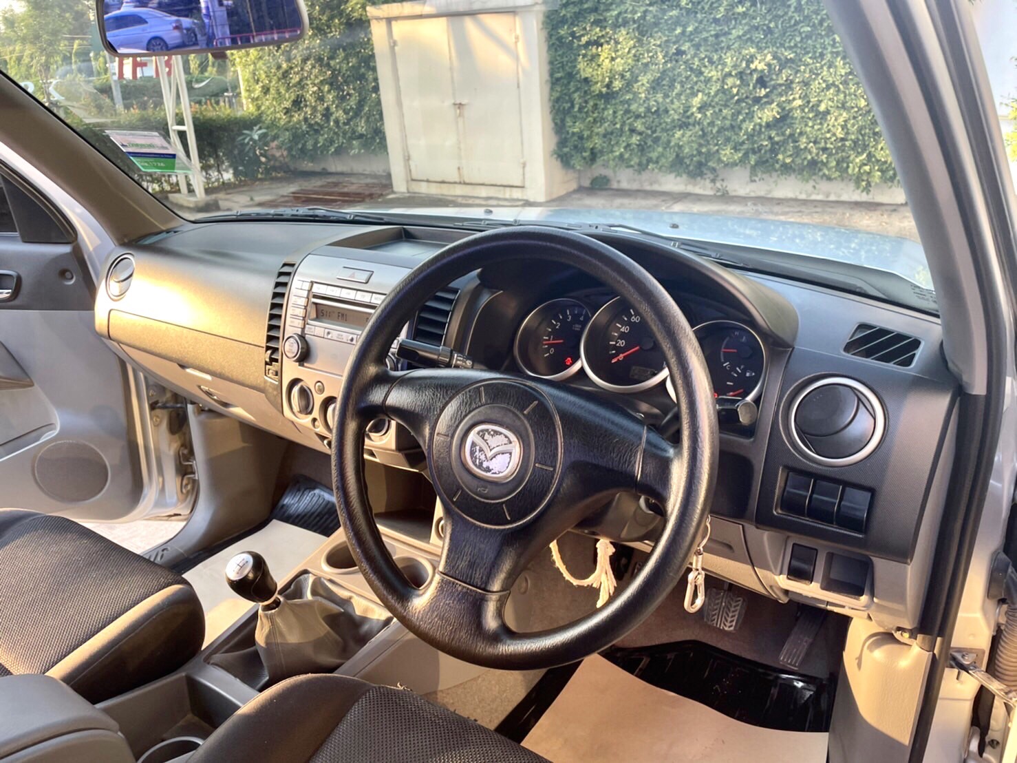 Mazda BT50 Hi Racer Free Style 2.5 MT 2010