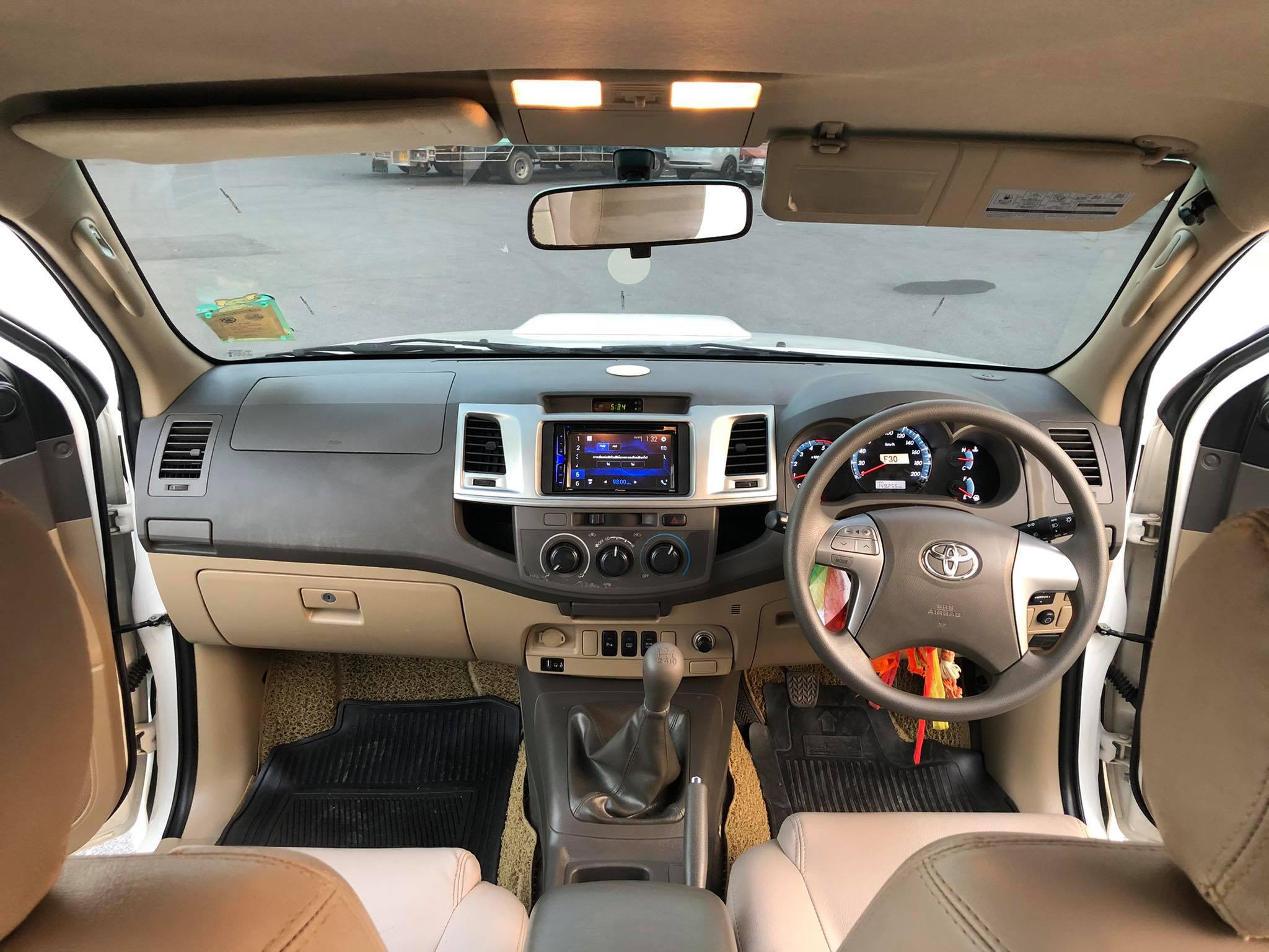 Toyota Fortuner Champ 2.5G เกียร์ธรรมดา 2012