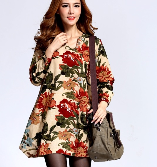 เสื้อผ้าแฟชั่นผู้หญิงพร้อมส่ง : เดรสสีแอปริคอท แต่งลายดอกไม้สีสัน น่ารัก น่ารัก จ้า