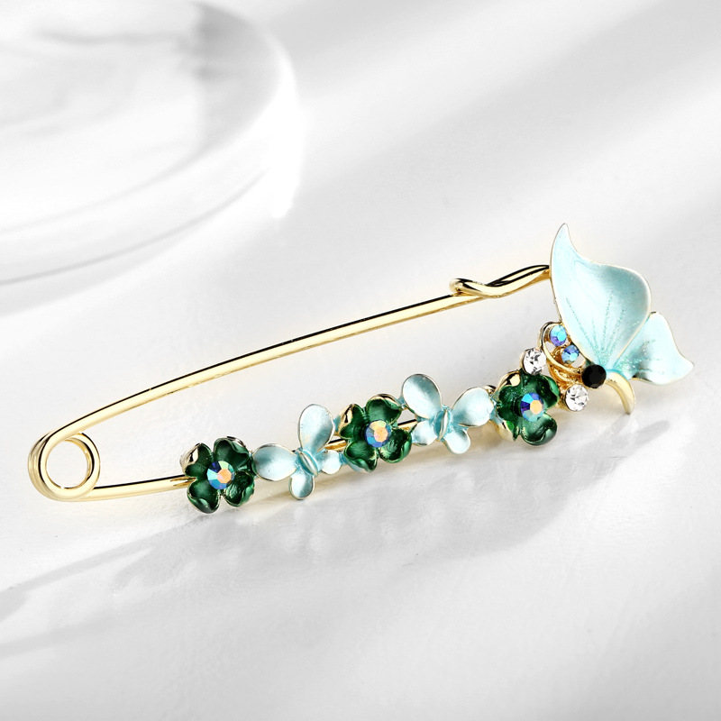 เข็มกลัดติดชุด สวย หรู ดูดี มีให้เลือกหลายสิบแบบ น่ารัก กันสารพัดเลยจร้าา V.3