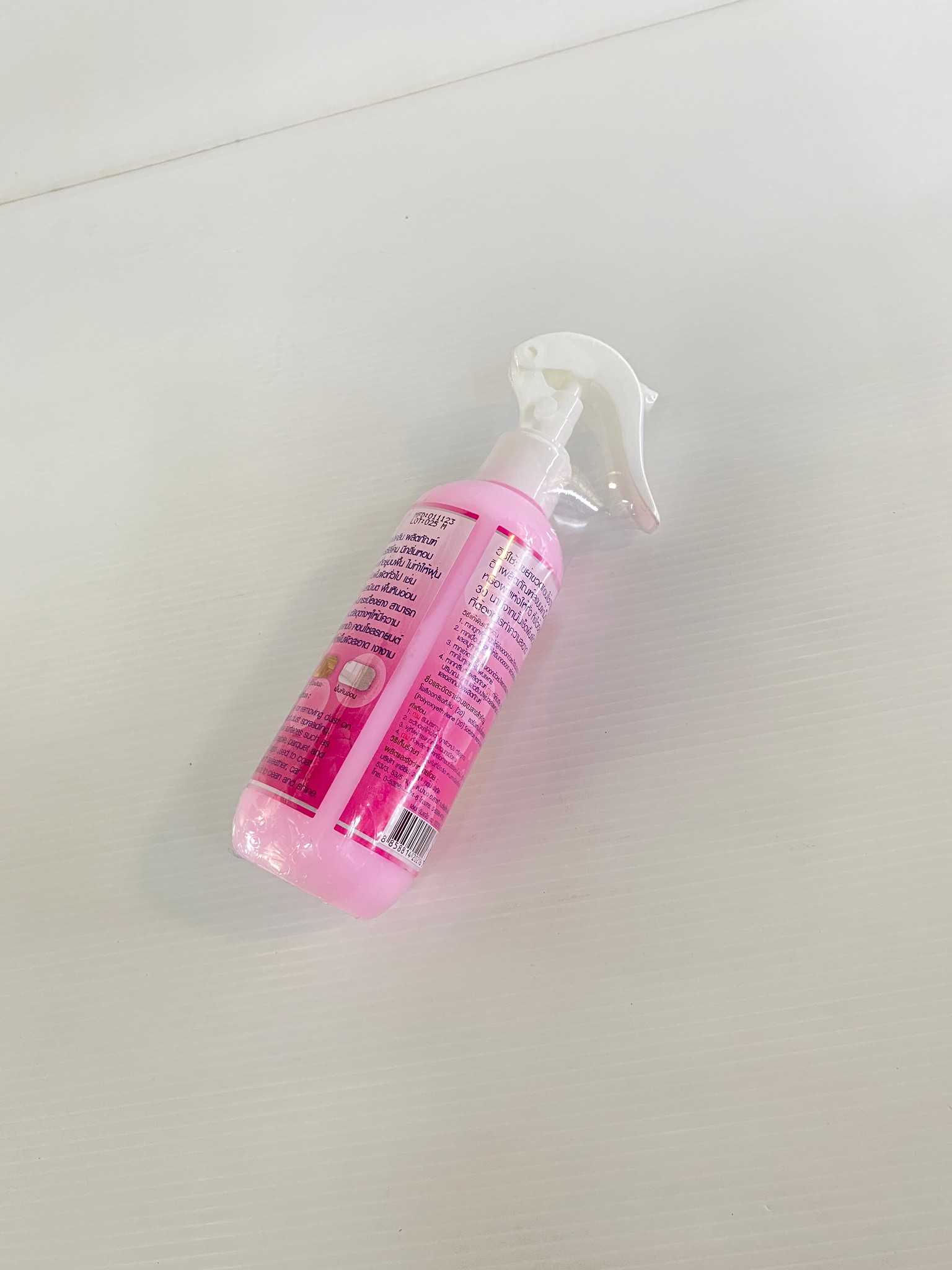 SPA CLEAN สปาคลีน ผลิตภัณฑ์ดันฝุ่น-ถูพื้น Handy Man Victoria Pink 250 ml.