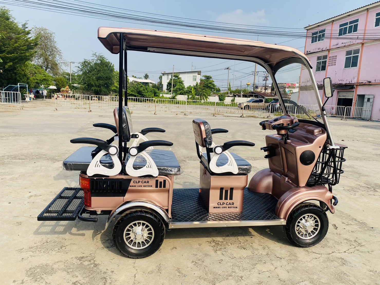 รถไฟฟ้า 4 ล้อ 4-5 ที่นั่ง รุ่น M-01T ยี่ห้อ CLP CAR ขับแฮนด์บิด สีชมพูพิ้งค์โกลว์