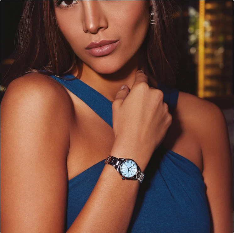 Bulova 96P250 นาฬิาผู้หญิง 11 diamonds Quartz Women's Watch