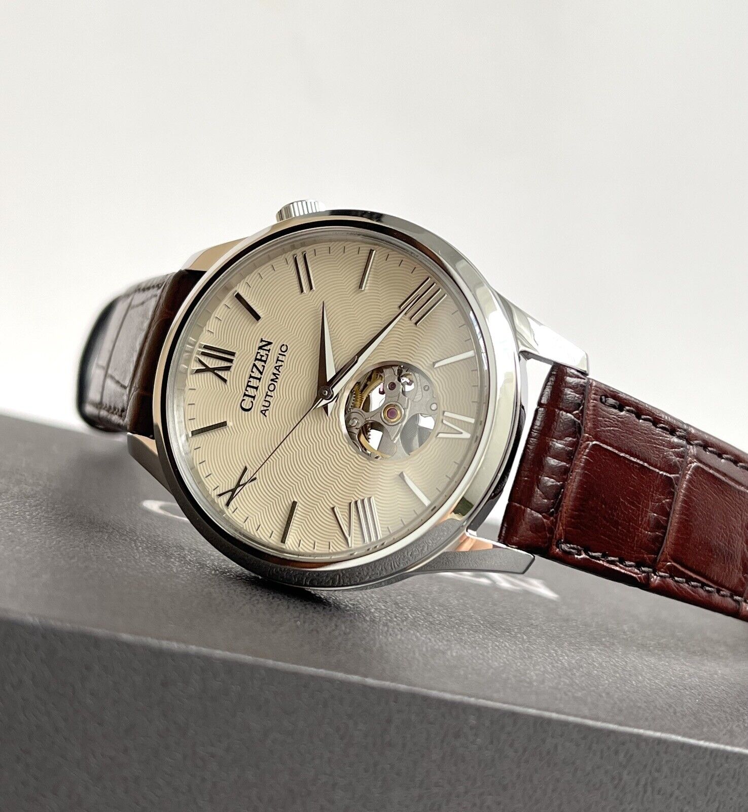 Citizen NH9130-17A นาฬิกาผู้ชาย Mechanical Automatic Men's Watch