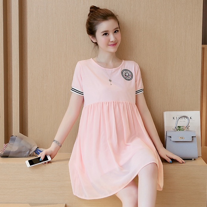 ชุดคลุมท้องผ้ายืด ด้านล่างต่อผ้าชีฟองมีซับใน สีชมพู ประดับฟรุ้งฟริ้งที่อก M,L,XL